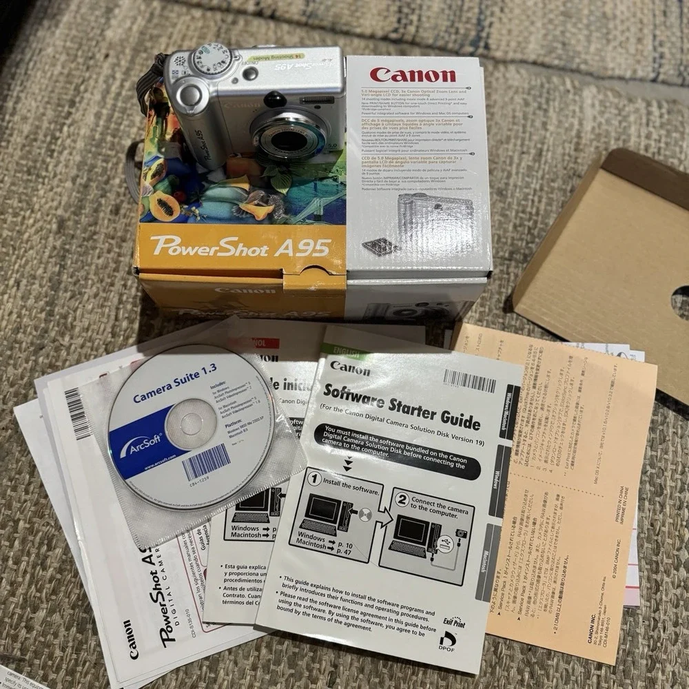 Silver Canon PowerShot A95 5 MP Digital Camera- Original Box, 2gb Mem Card.